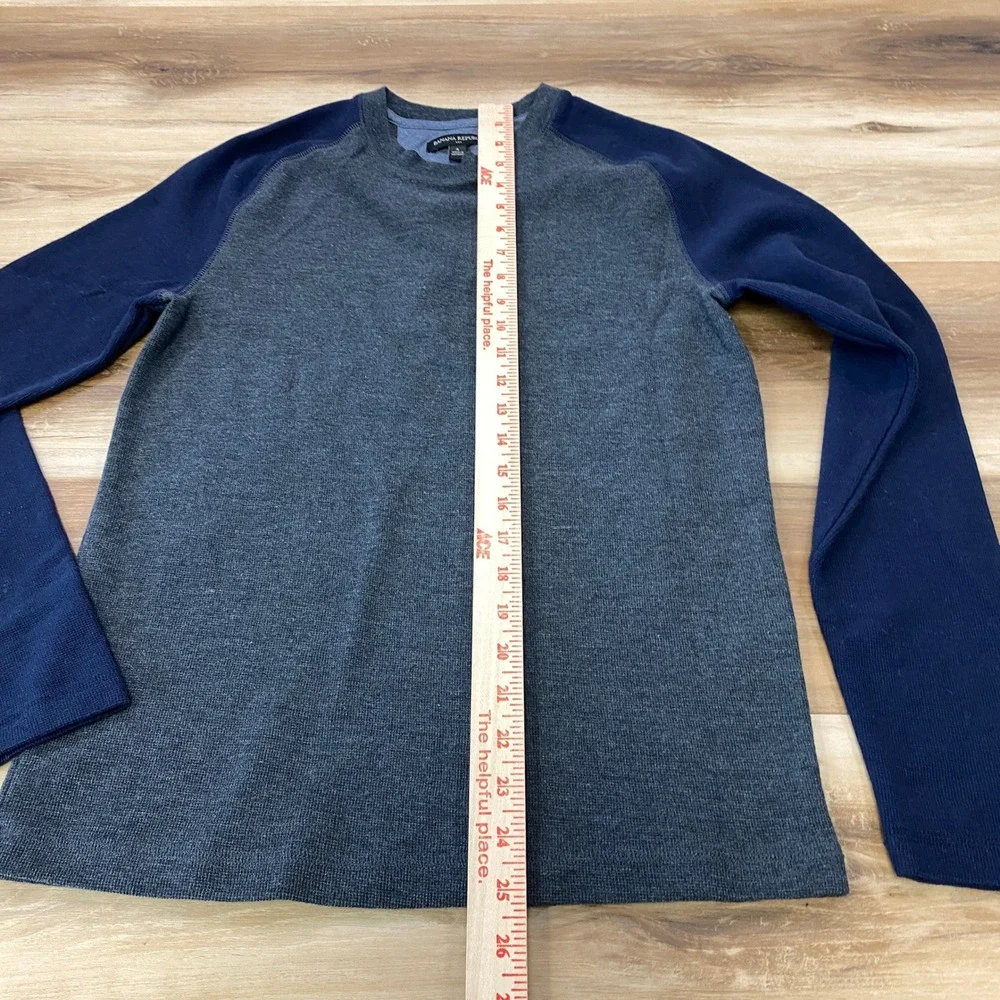 Banana Republic Thermal Shirt Men Small Minimalist Cotton Blend Raglan Grey Navy